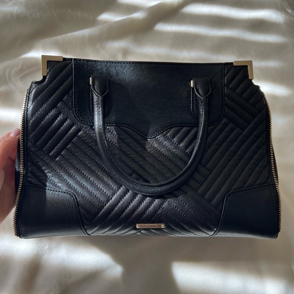 REBECCA MINKOFF BLACK HANDBAG - Picture 6 of 7